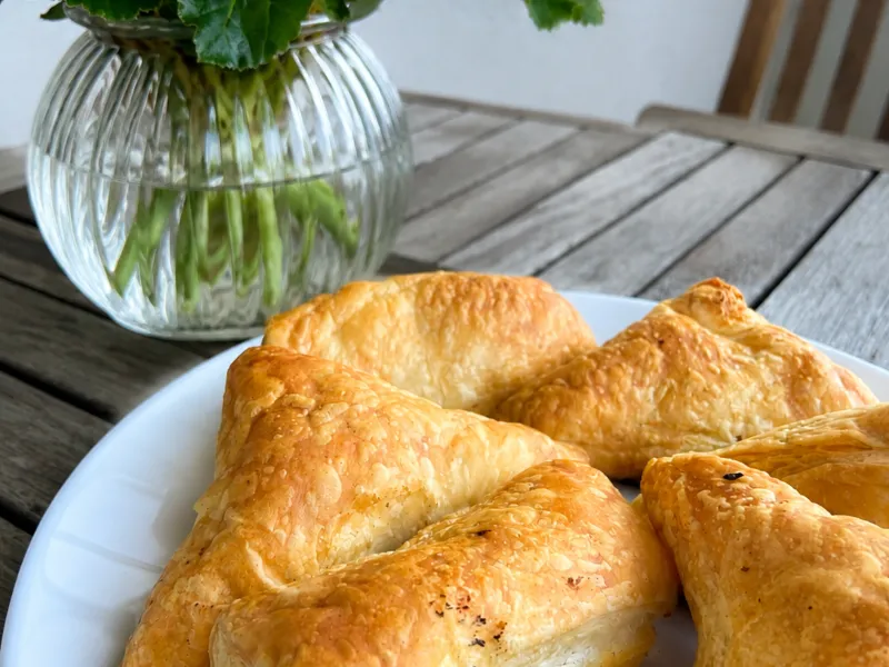 Chicken Puff
