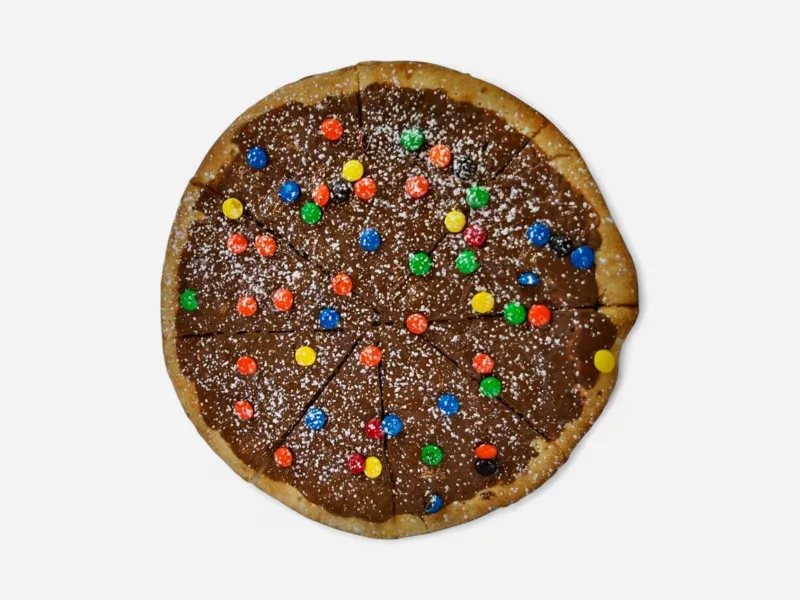 Nutella M&M’s Pizza